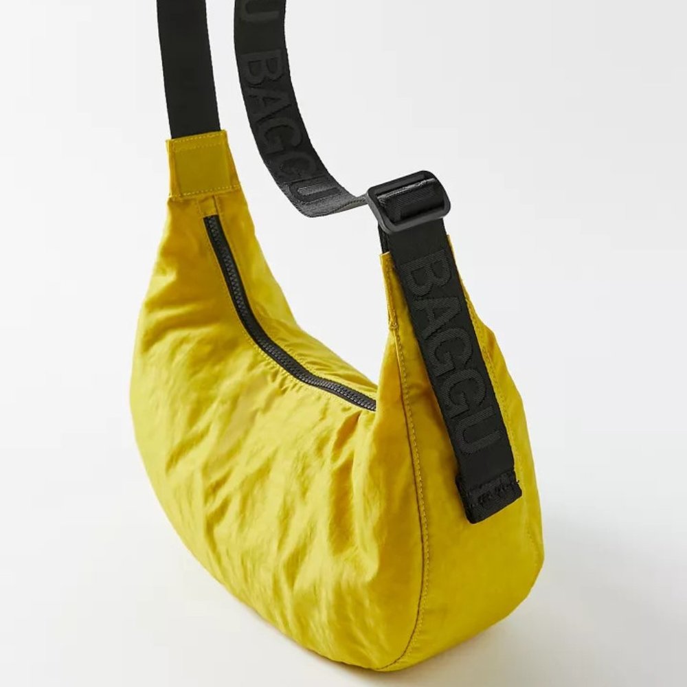 NWT BAGGU Crescent Bag Medium - Sour - Picture 4 of 6